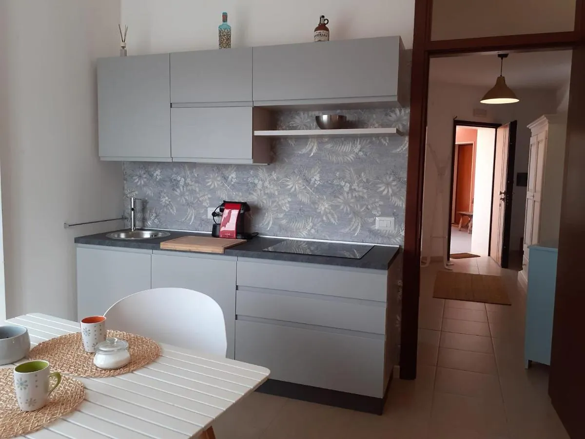 Appartamento Bilocale in Lecce 0*,